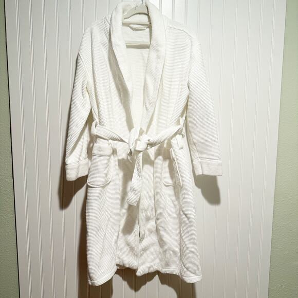 Cozy Earth White Waffle Cotton Robe Size Small - Picture 2 of 8